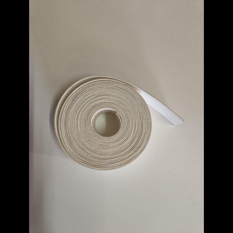 Silicone covering together with 271/3747